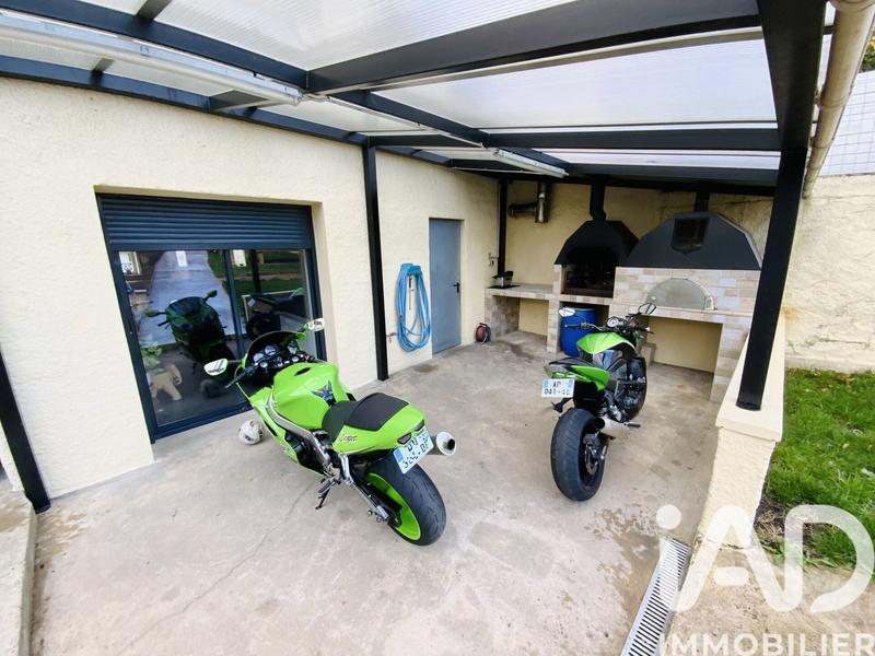 Maison de village - 211 m² - 6 pièces