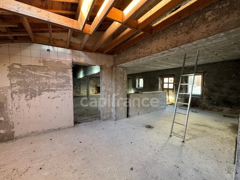 Maison - 154 m² - 2 pièces