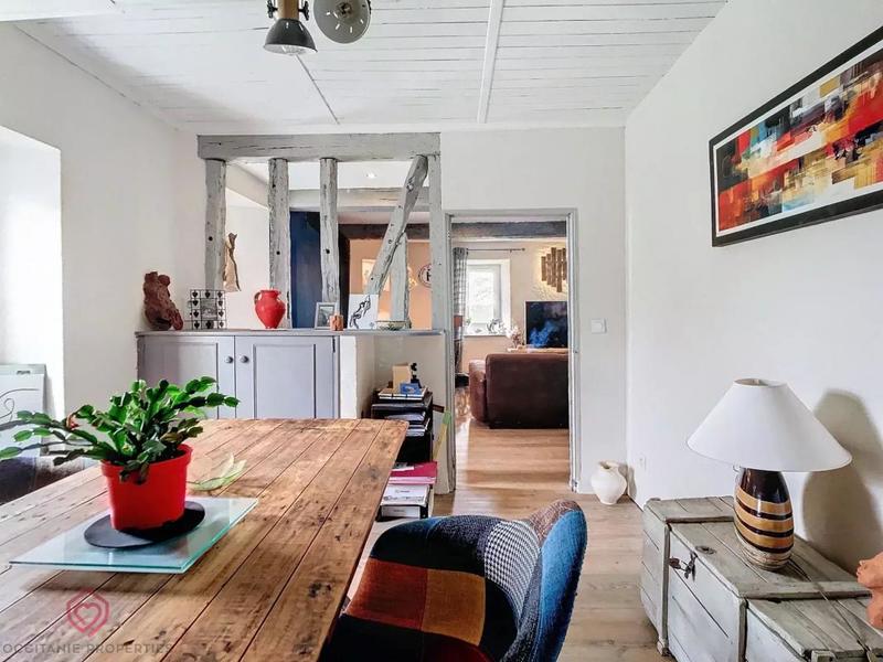 Propriété - 524 m² - 10 pièces