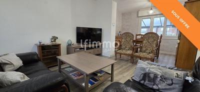 Maison - 98 m² - 5 pièces