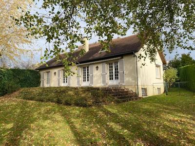 Maison - 136 m² - 6 pièces