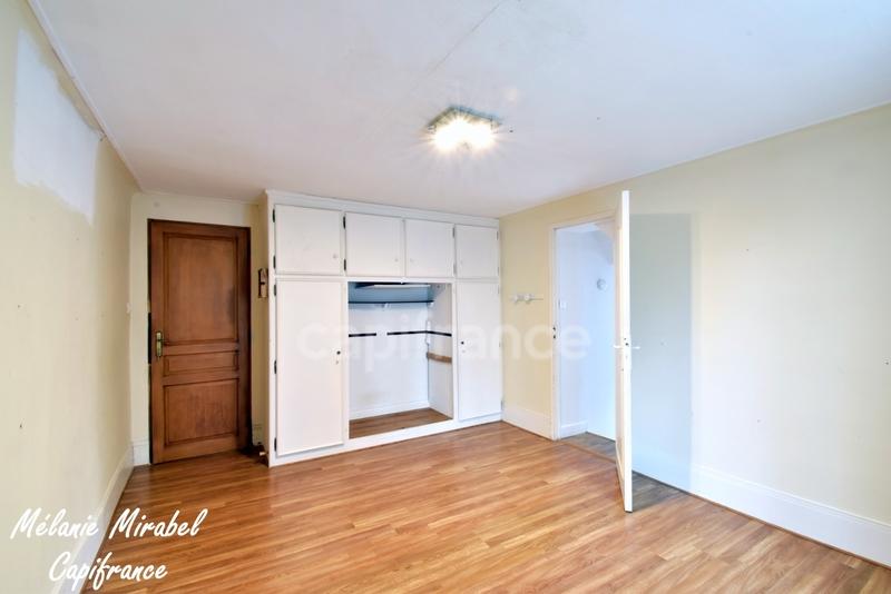 Maison - 137 m² - 6 pièces