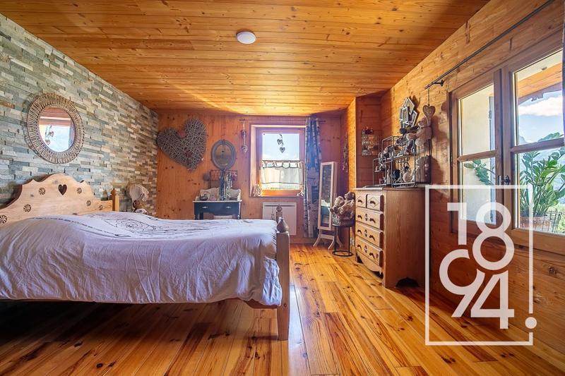 Ferme - 292 m² - 6 pièces