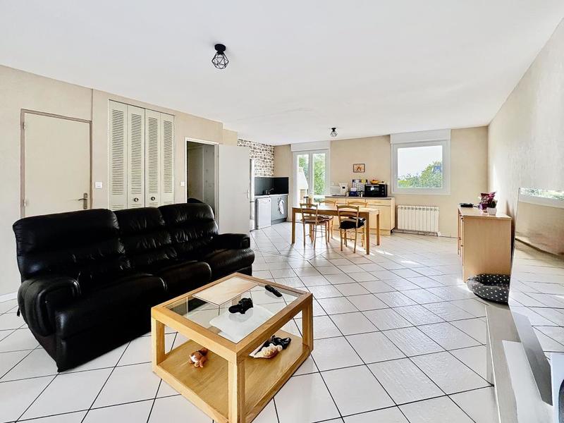 Maison - 100 m² - 5 pièces