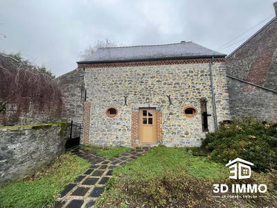 Maison - 99 m² - 4 pièces