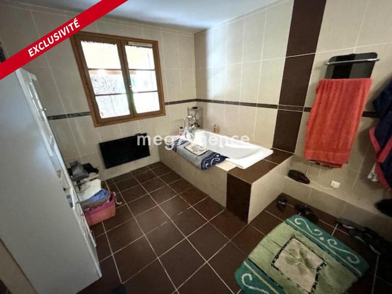 Maison - 175 m² - 7 pièces