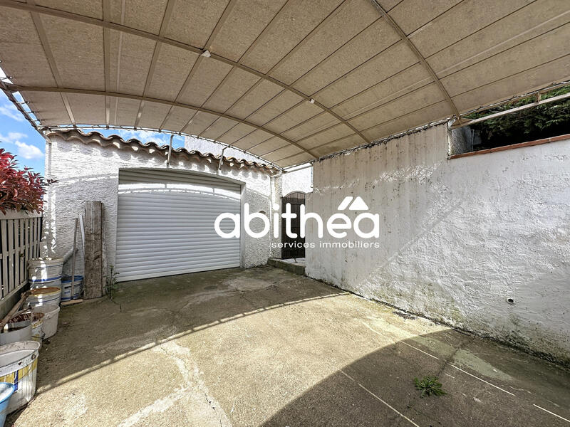 Maison - 210 m² - 7 pièces