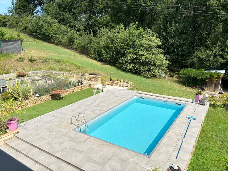 Villa - 166 m² - 5 pièces