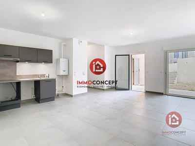 Appartement - 80 m² - 3 pièces