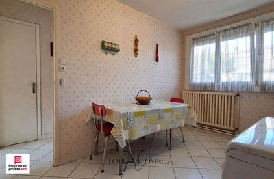 Maison - 83 m² - 5 pièces