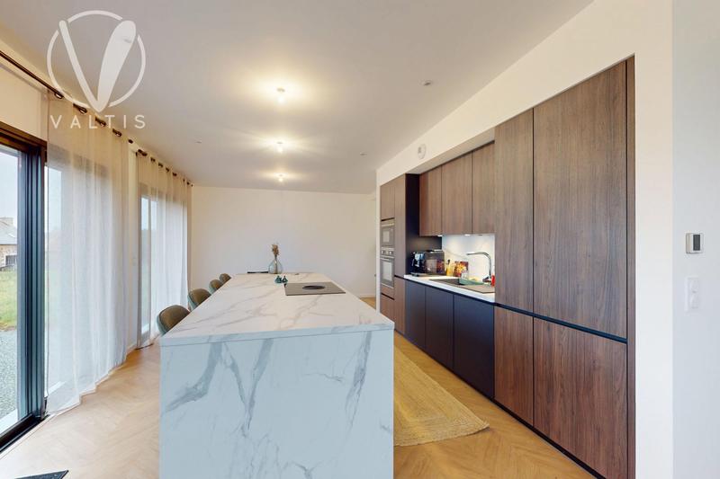 Maison - 100 m² - 4 pièces