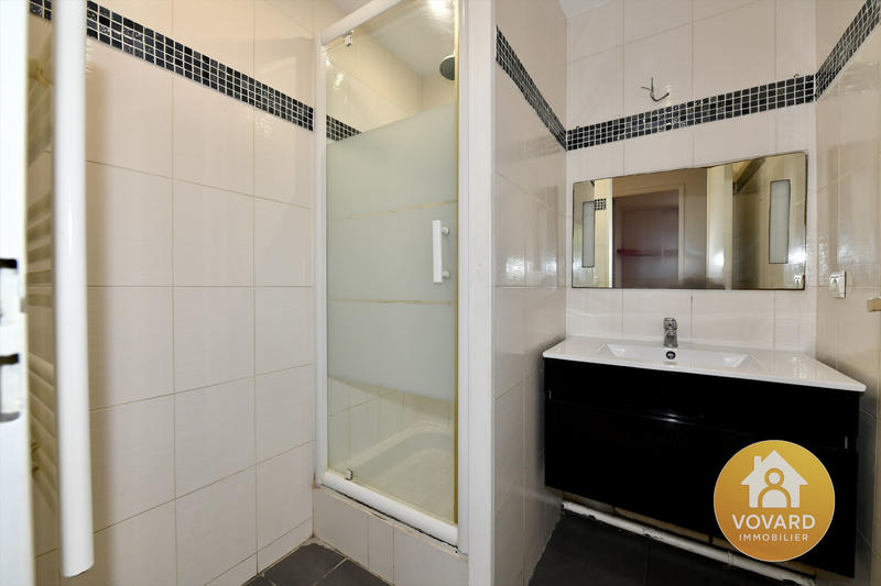 Maison - 121 m² - 7 pièces