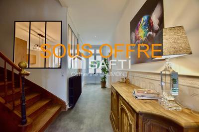 Maison - 199 m² - 6 pièces