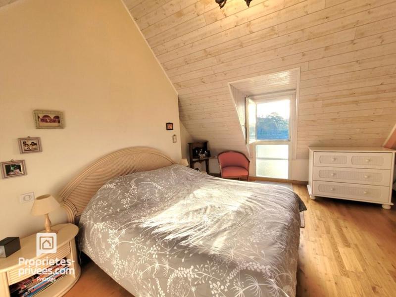 Maison - 172 m² - 7 pièces