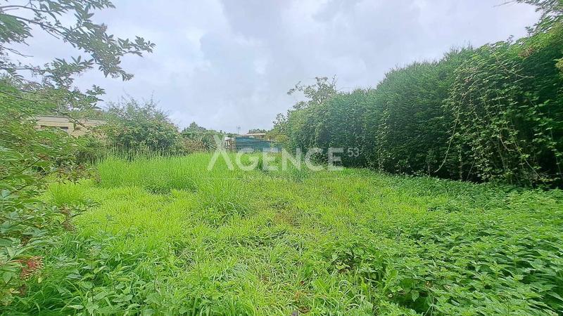 Terrain de loisirs - 300 m²