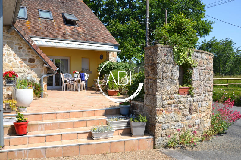 Maison - 180 m² - 6 pièces