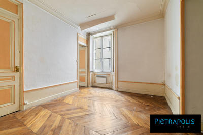 Appartement - 64 m² - 2 pièces