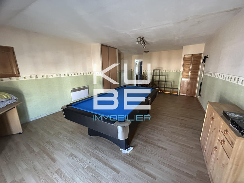 Maison - 193 m² - 6 pièces