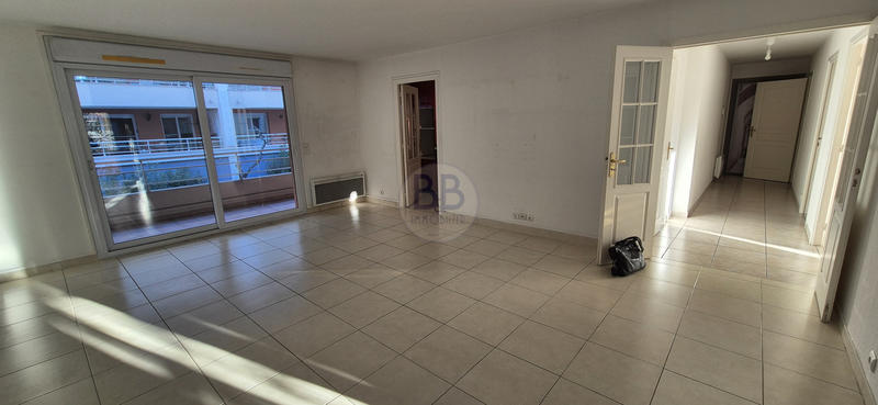 Appartement - 89 m² - 4 pièces