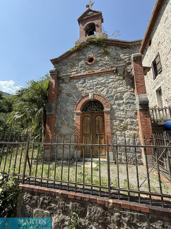 Mas - 770 m² - 27 pièces