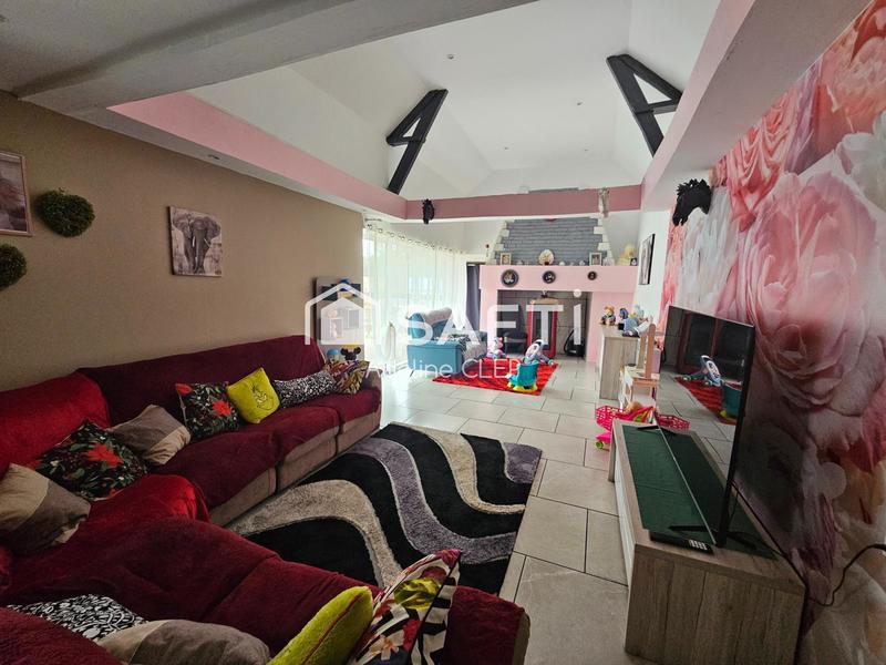 Maison - 386 m² - 10 pièces