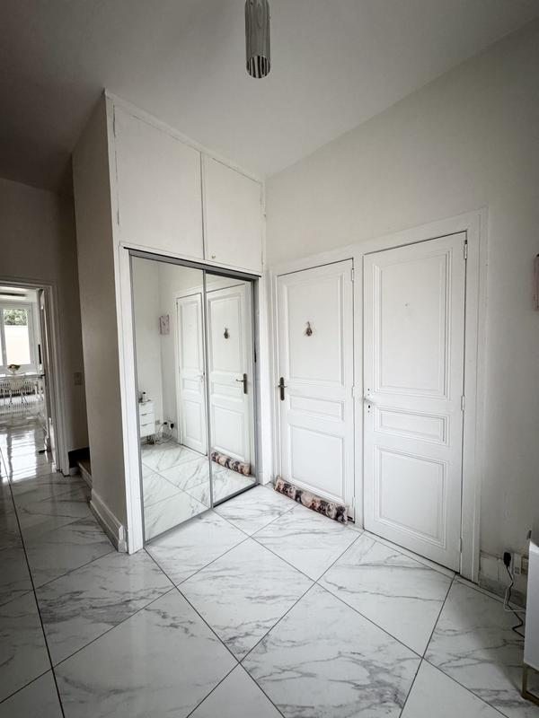 Maison - 137 m² - 5 pièces