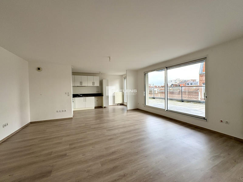 Appartement - 86 m² - 4 pièces