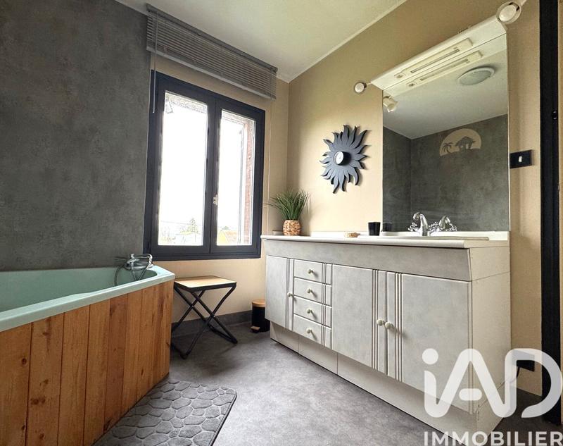 Maison - 162 m² - 5 pièces