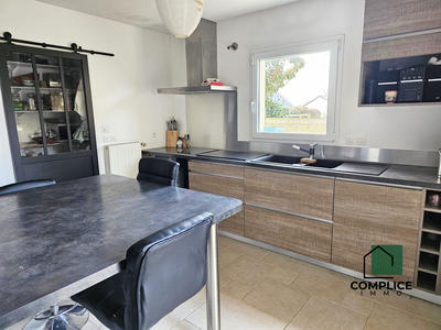 Maison traditionnelle - 150 m² - 5 pièces