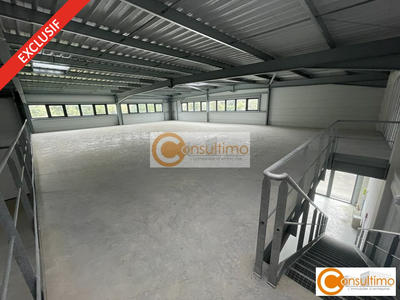 Local d'activité / Entrepôt - 511 m²