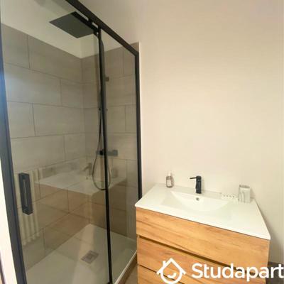 Chambre - 14 m² - 1 pièce