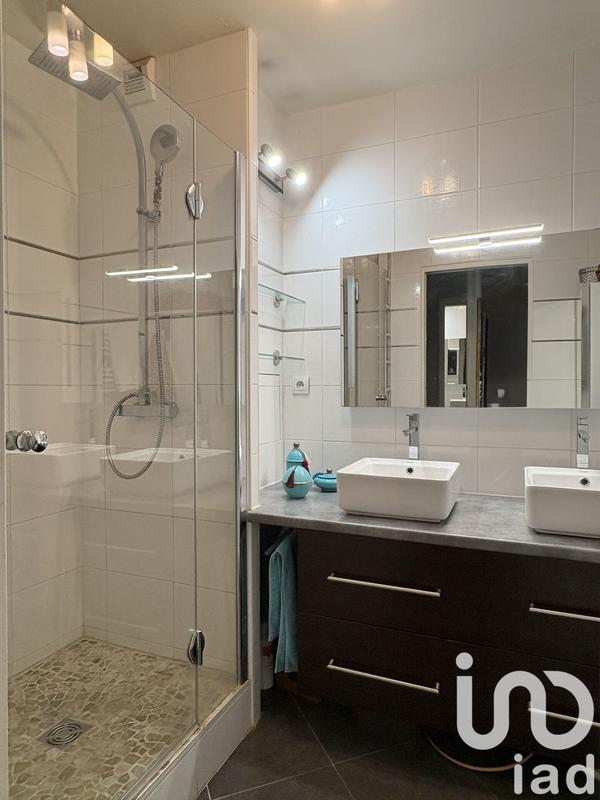 Appartement - 95 m² - 4 pièces