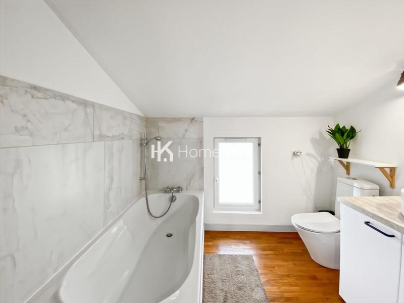 Maison - 91 m² - 4 pièces