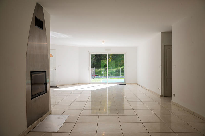 Maison - 150 m² - 8 pièces