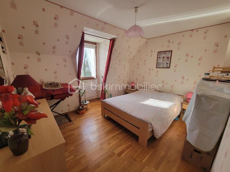 Maison - 92 m² - 5 pièces