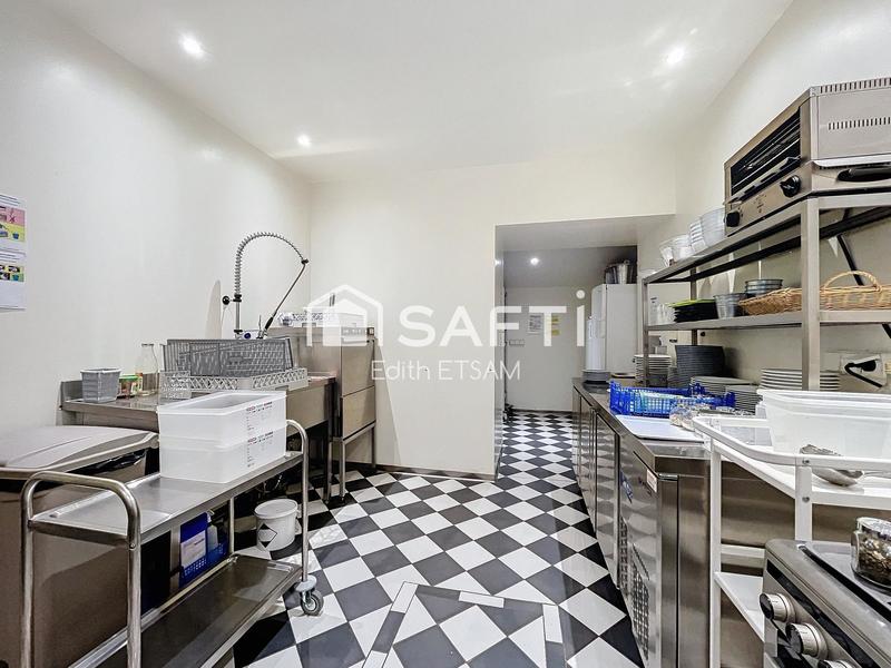 Maison - 605 m² - 11 pièces