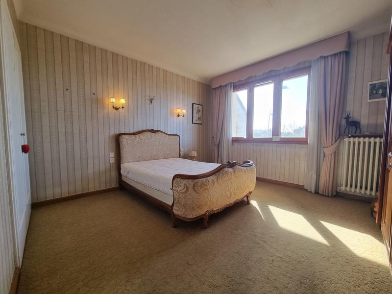 Maison - 175 m² - 6 pièces