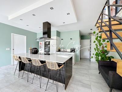 Maison - 176 m² - 6 pièces