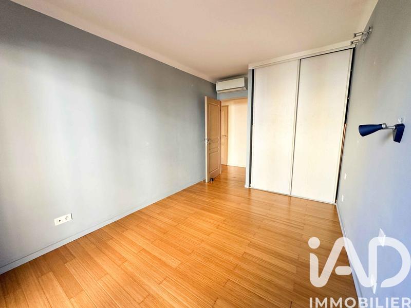 Appartement - 95 m² - 4 pièces