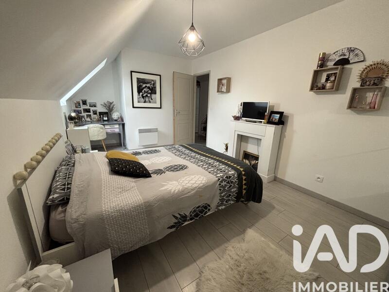 Maison - 123 m² - 7 pièces