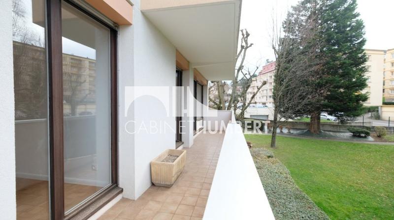 Appartement - 93 m² - 4 pièces