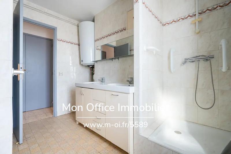 Appartement - 80 m² - 5 pièces