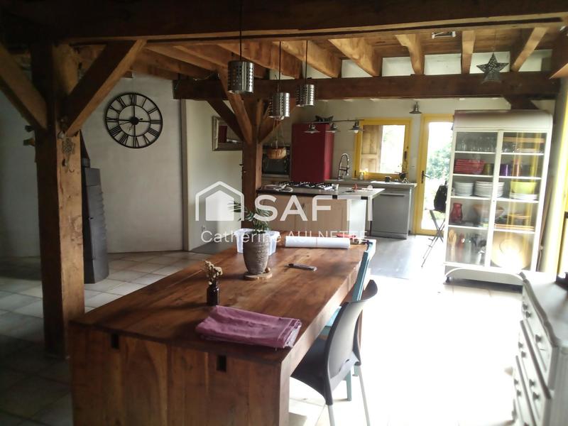 Maison - 158 m² - 6 pièces