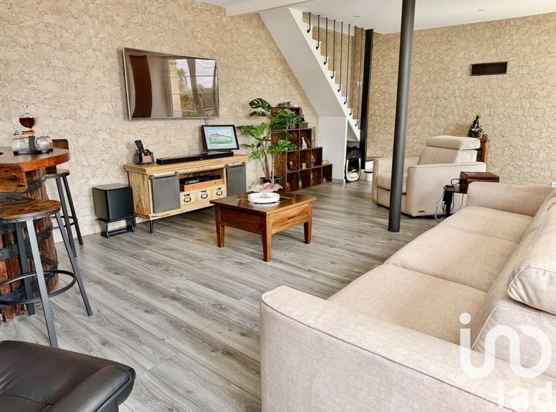 Maison de campagne - 303 m² - 9 pièces