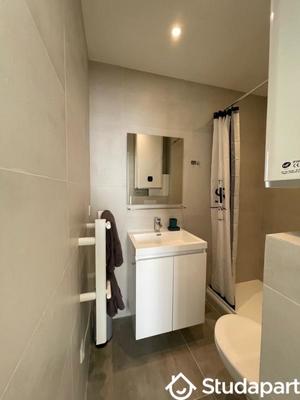 Chambre - 15 m² - 1 pièce