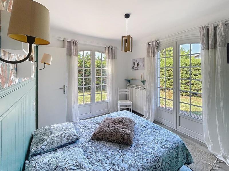 Maison - 193 m² - 8 pièces