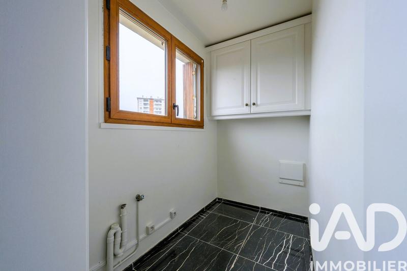 Appartement - 90 m² - 4 pièces