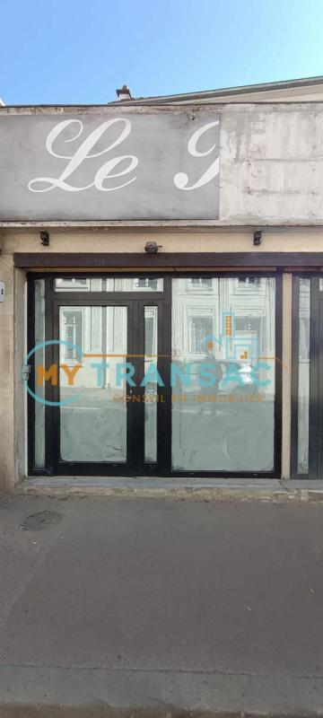 Local commercial - 150 m²