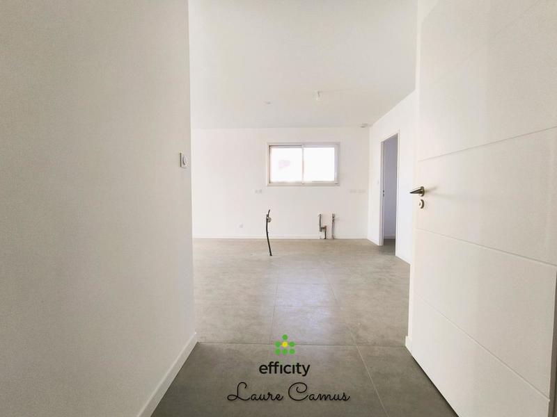 Maison - 97 m² - 4 pièces