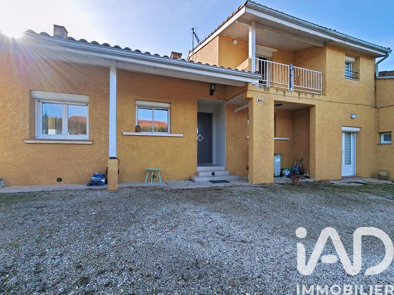 Maison - 136 m² - 5 pièces